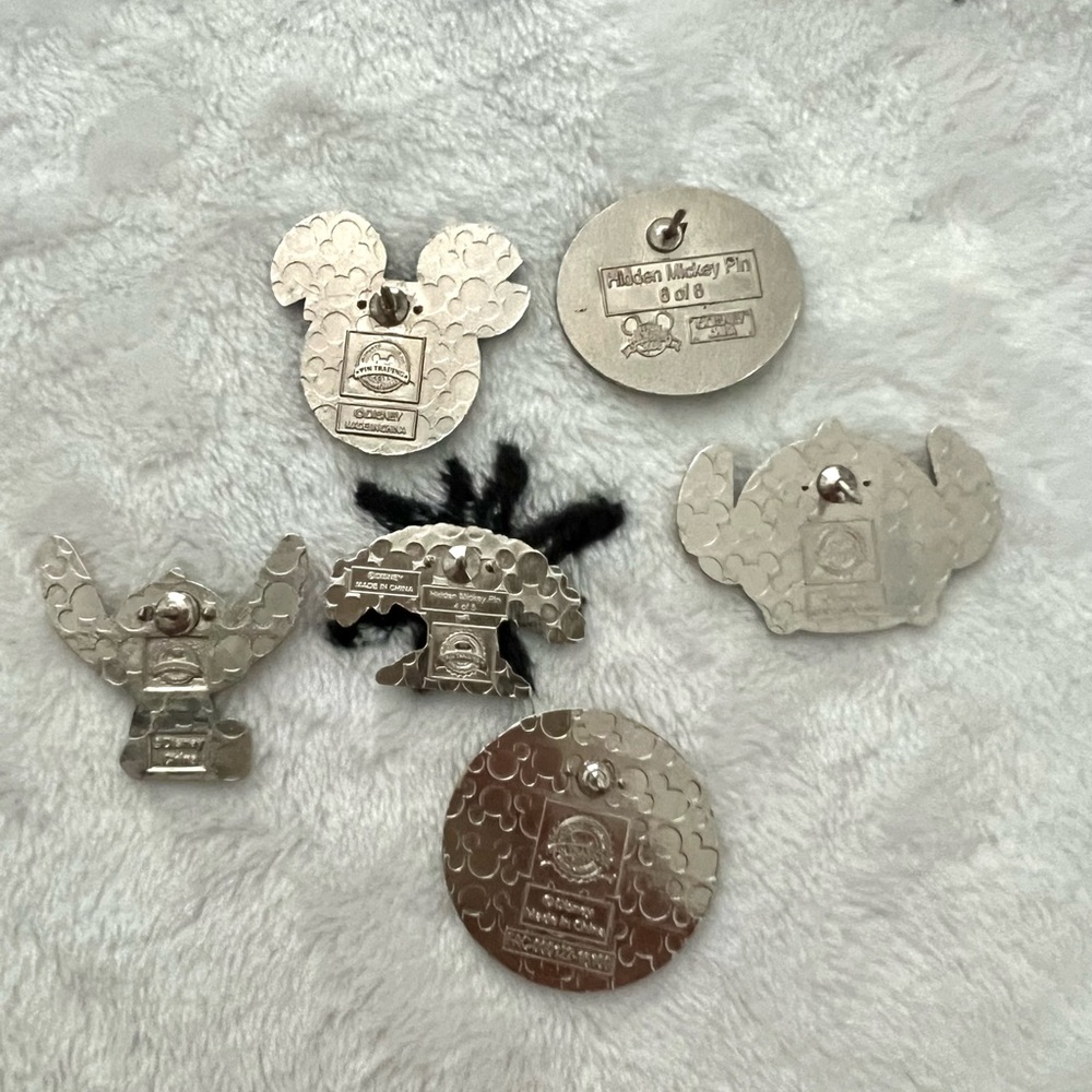 Disney Pin Lot - Picture 2 of 2
